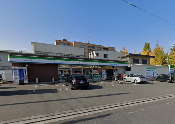 コンビニ　ファミリーマート千人町店（コンビニ）まで80m