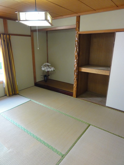 ISEKINO貸家の内装写真