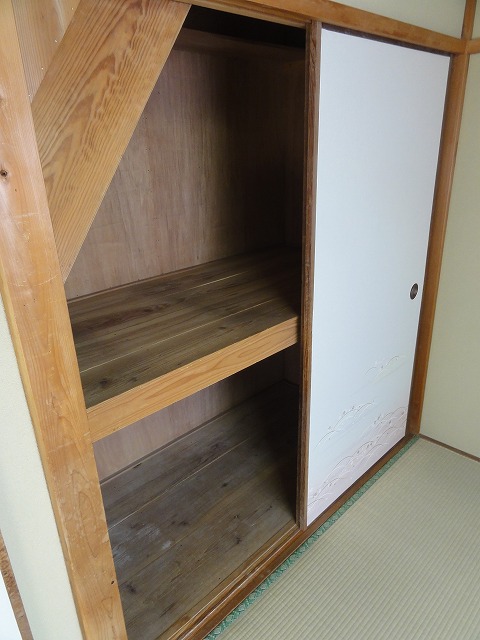 ISEKINO貸家の内装写真