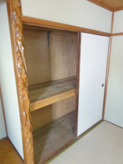 ISEKINO貸家の内装写真