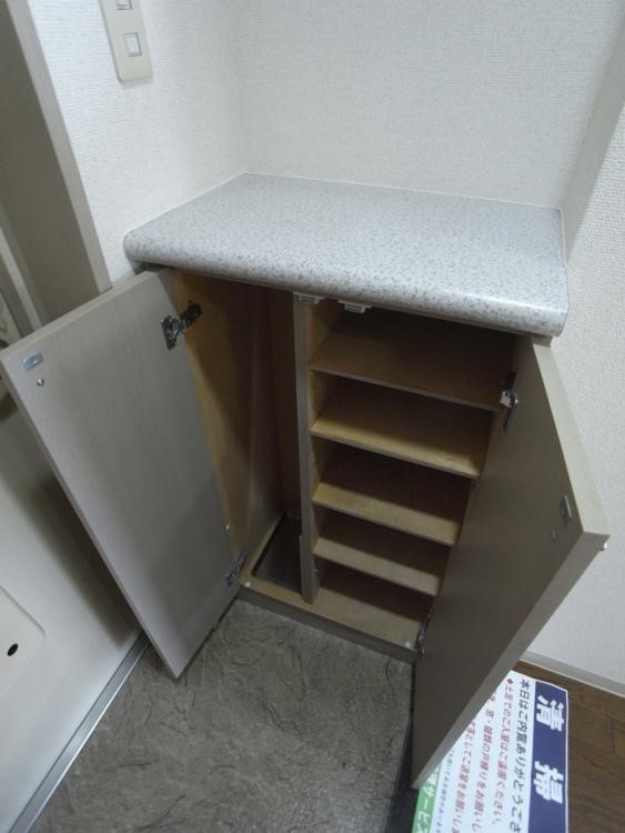 収納　家具家電が付いています！
