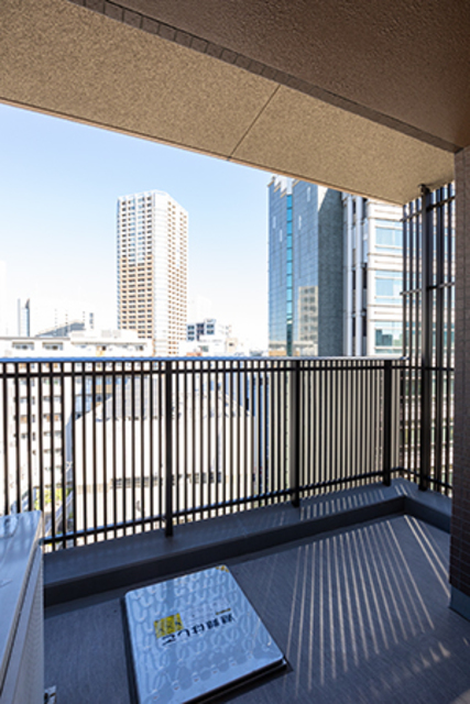 バルコニー　バルコニー