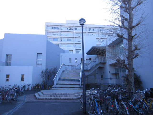 大学・短大　国立大学法人三重大学医学部（大学・短大）まで1404m