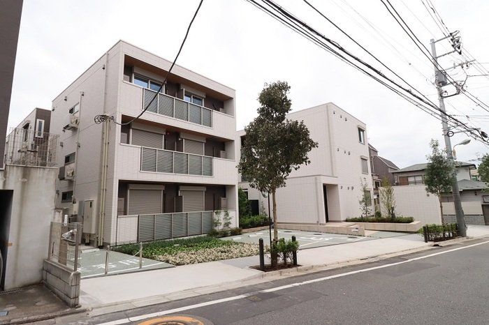 板橋区小茂根のアパートの建物外観