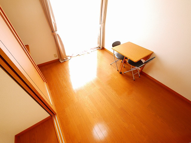 その他部屋・スペース　明るい色調の室内です