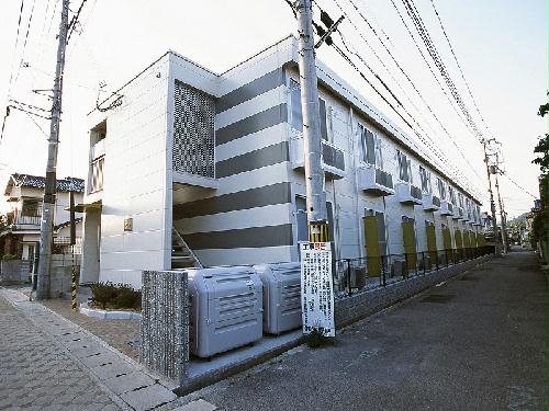 【レオパレス面白の建物外観】