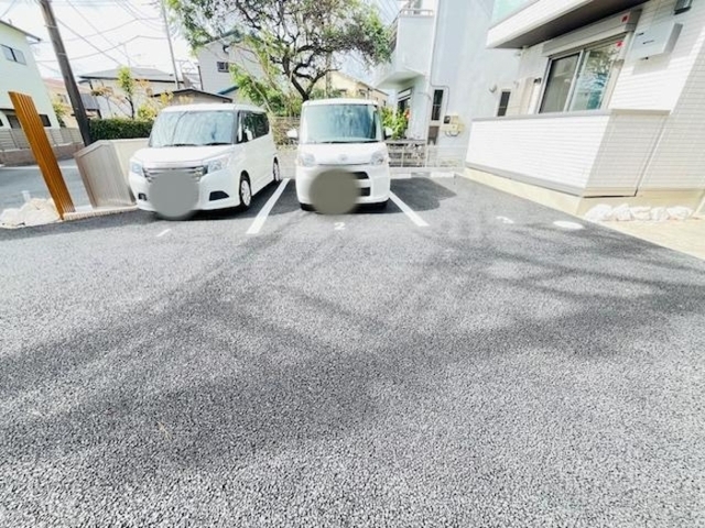 【サザンショア東海岸の駐車場】