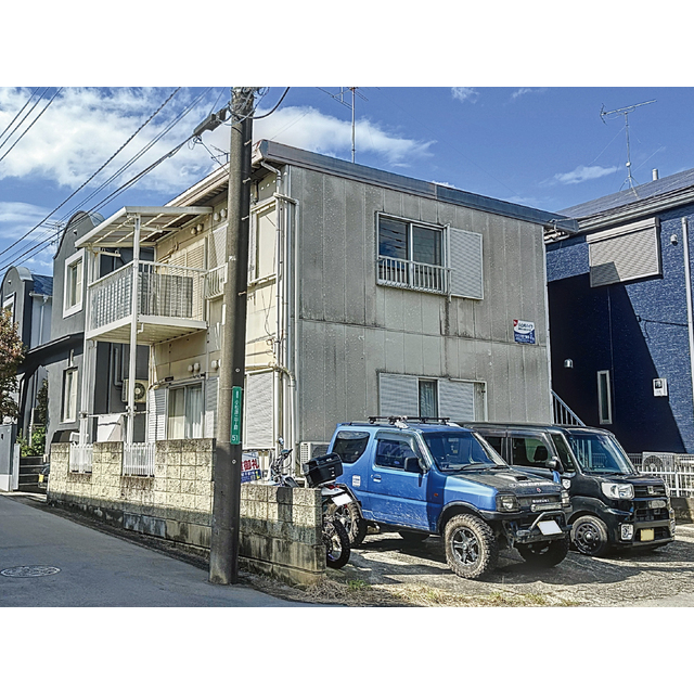 小山内ハイツの建物外観