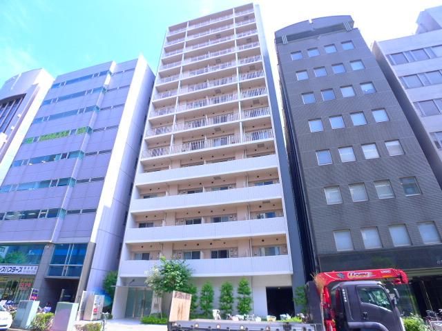 【江東区亀戸のマンションの建物外観】