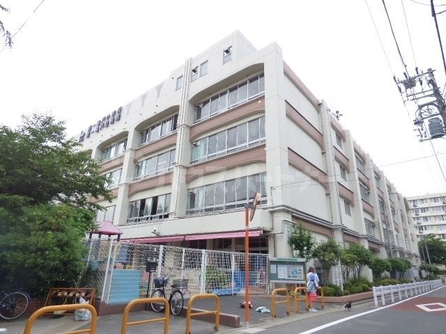 【江東区亀戸のマンションの小学校】