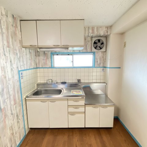 【大阪市淀川区三津屋南のマンションのキッチン】