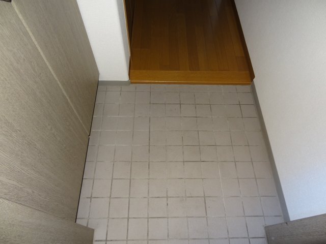 玄関　3階別室の参考写真です。現況を優先します。307