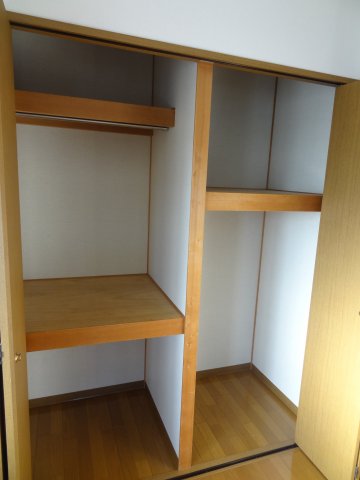 収納　3階別室の参考写真です。現況を優先します。307