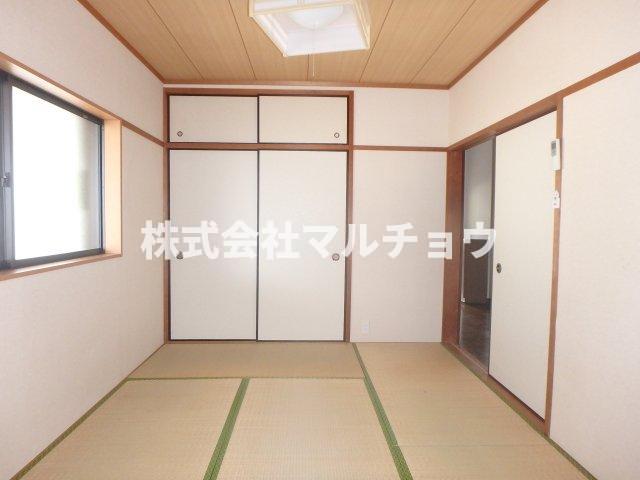 居室・リビング　趣のある和室です