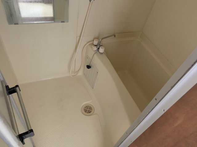 バス・シャワールーム　日々の暮らしに欠かせないお風呂です