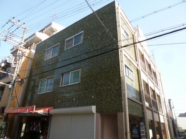 建物外観　静かな立地ですよ！