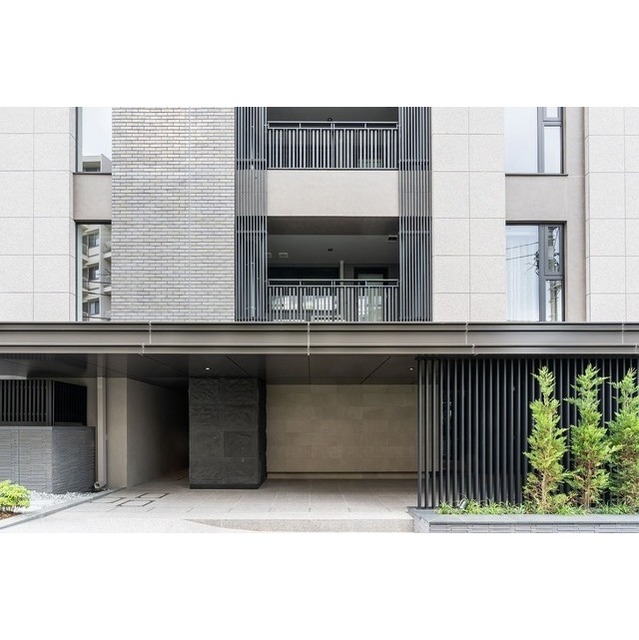 エントランス　エントランス