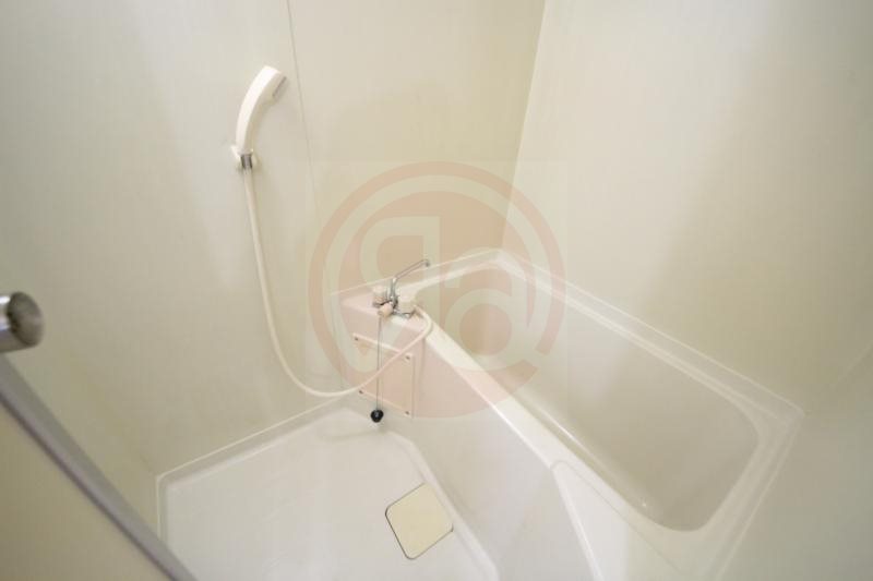 バス・シャワールーム　お風呂です