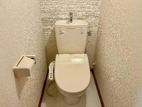 トイレ　設備・仕様は号室により異なる為、現況を優先いたします。