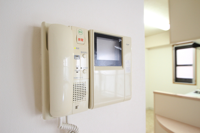 セキュリティ　※同号室の別階のお写真です