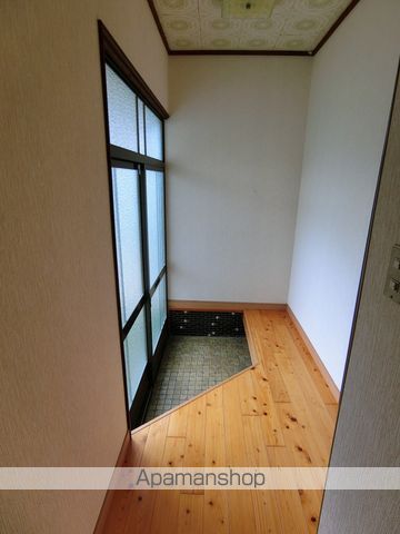 永山貸家の玄関写真