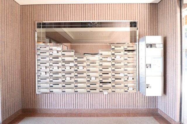 ロビー　集合ポスト　宅配ボックス