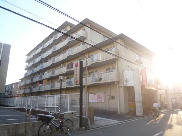 建物外観　イオン・駅近の好立地♪