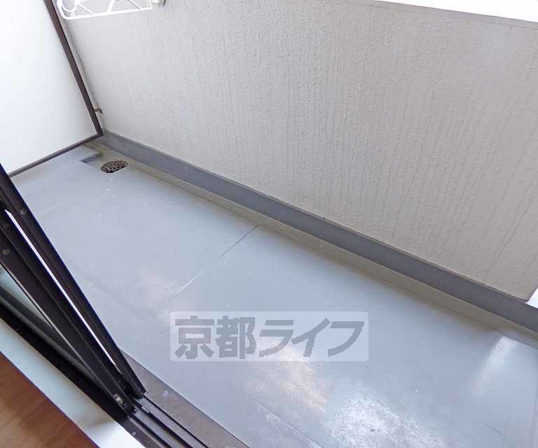 バルコニー　日当たり良好です。