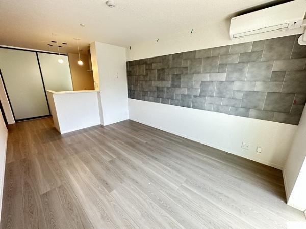 居室・リビング　室内きれいです！