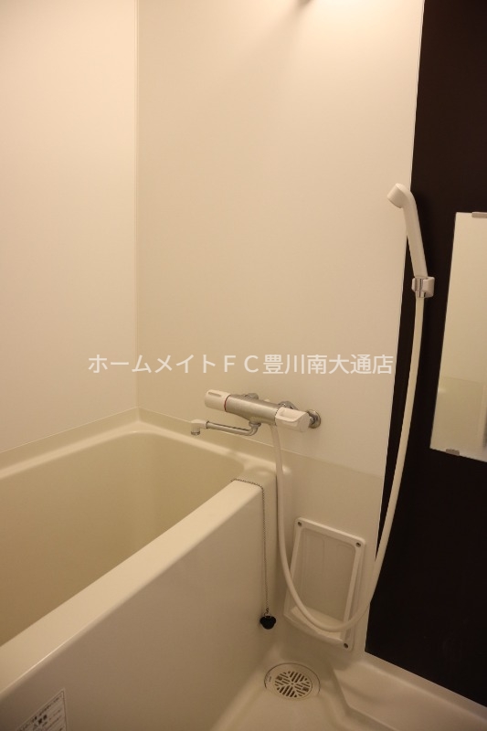 バス・シャワールーム　同型別部屋写真