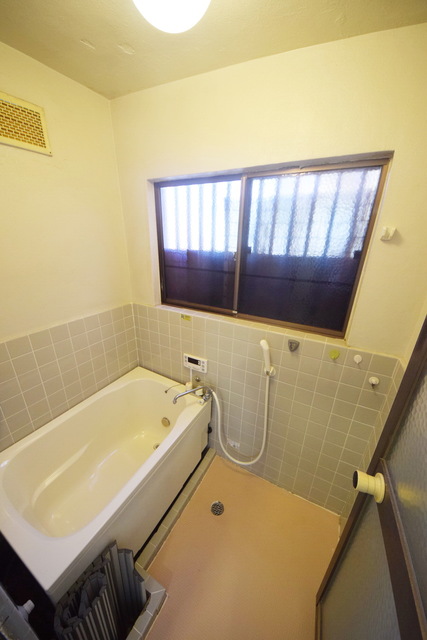 バス・シャワールーム　～いい湯だな～