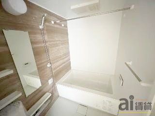 バス・シャワールーム　※同施工写真です。
