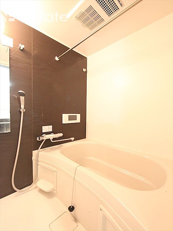 バス・シャワールーム　バスルーム