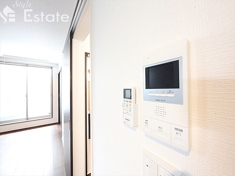 セキュリティ　モニター付きインターホン