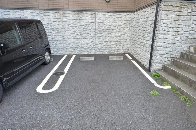 エントランス　☆駐車場♪☆