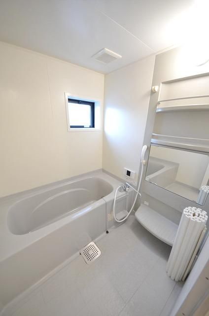 バス・シャワールーム　追い焚きバス