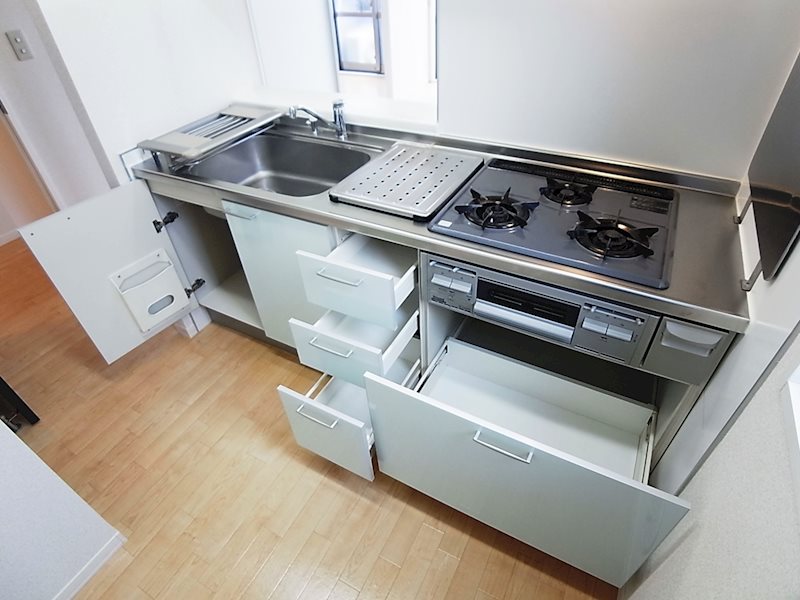 キッチン　☆3口コンロ付きキッチン☆