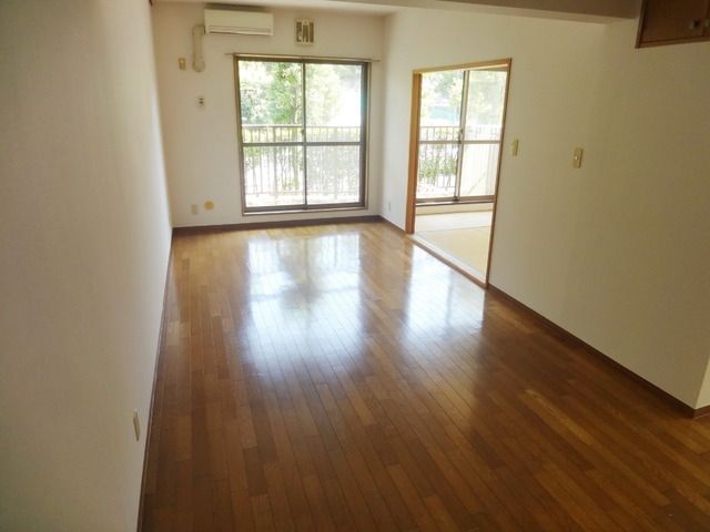 居室・リビング　★