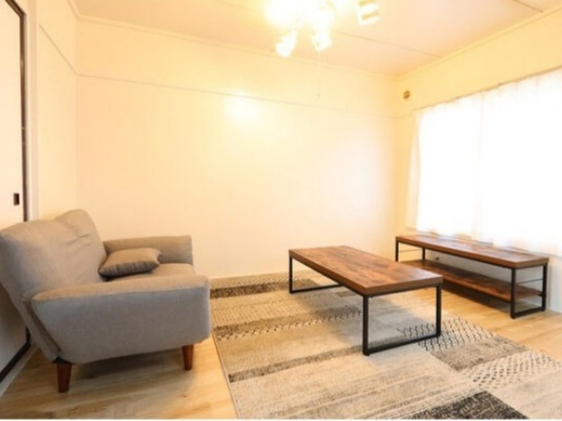 居室・リビング　明るく広々リビングスペース♪