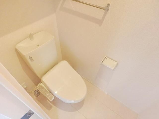 トイレ　★シャワートイレ★