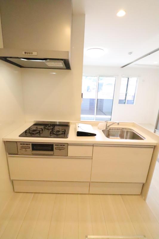 キッチン　1　キッチン　3口ガスコンロ設置済