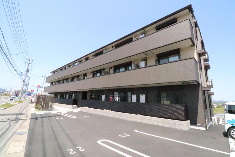 建物外観　パストラル ヴィラ　建物外観