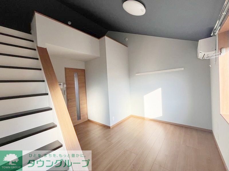 居室・リビング　★お問い合わせはタウンハウジング聖蹟桜ヶ丘店まで★