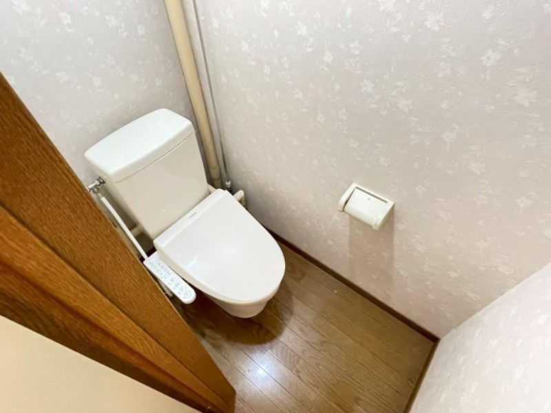 トイレ　トイレ