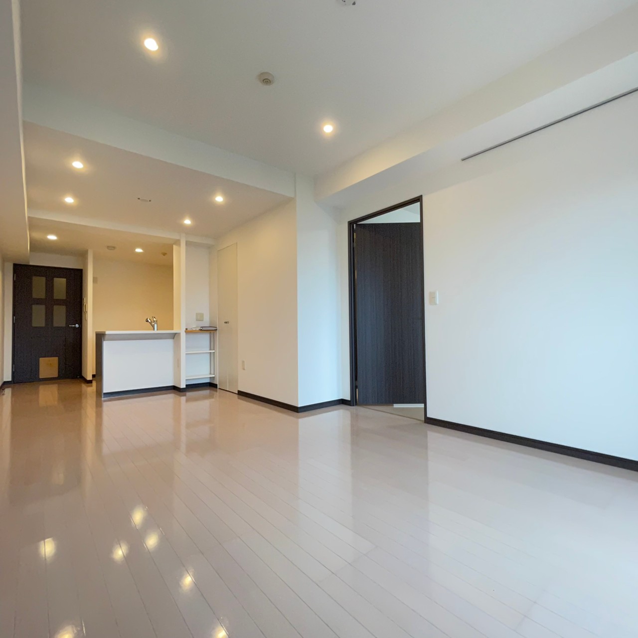 居室・リビング　同仕様タイプです