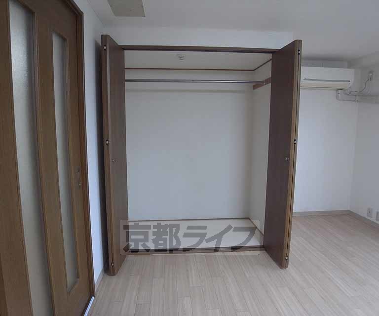 収納　収納もとてもたっぷりサイズです。