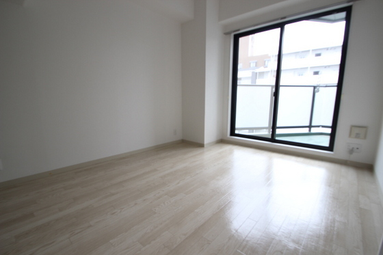 居室・リビング　※別部屋の写真です