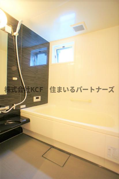 バス・シャワールーム　ゆったり過ごせるお風呂です