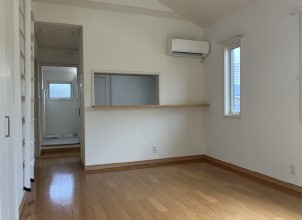 居室・リビング　内観