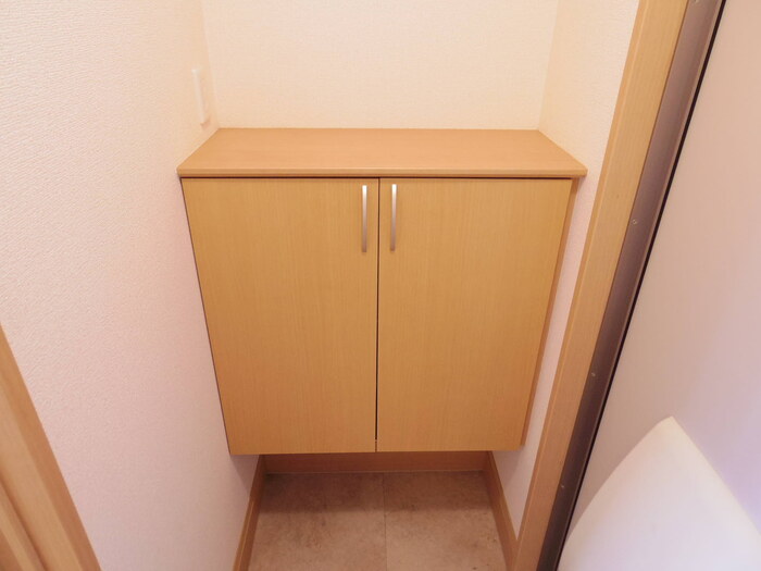 収納　シューズボックス
